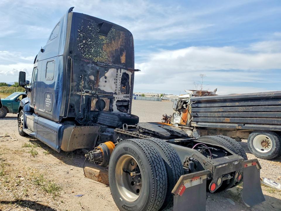 Продажа на аукционе авто 2011 Peterbilt 387, vin: 1XP7D49X2BD763187, номер лота: 64310246