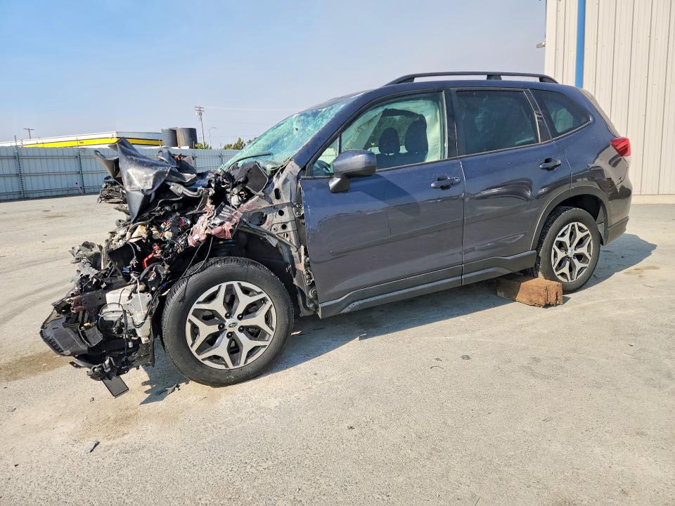 67376816 :رقم المزاد ، JF2SKAJC5MH542401 vin ، 2021 Subaru Forester مزاد بيع