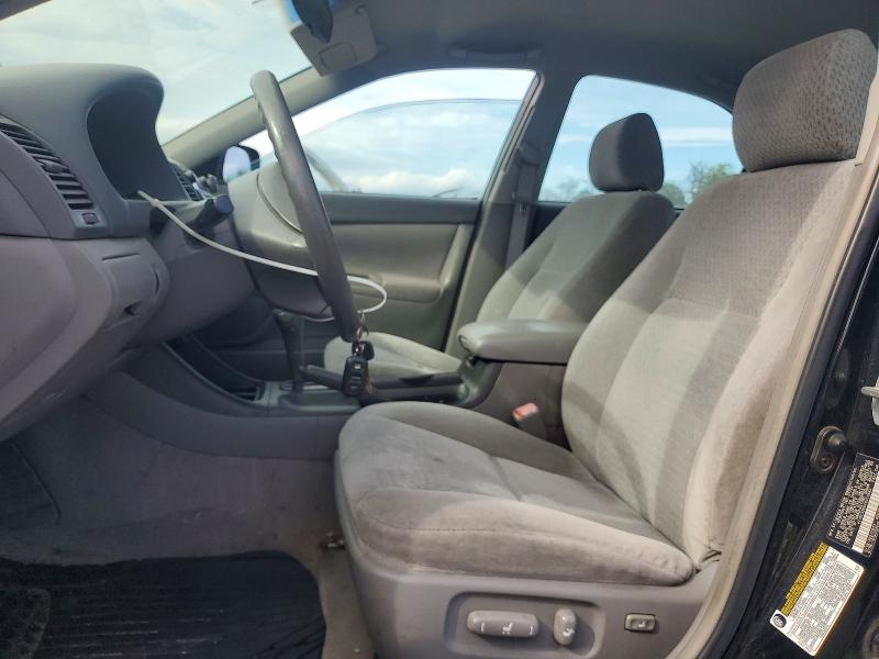 67287236 :رقم المزاد ، 4T1BE32K04U313683 vin ، 2004 Toyota Camry مزاد بيع