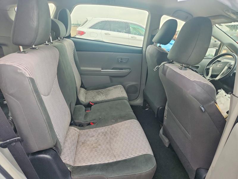 Aukcja sprzedaży 2017 Toyota Prius V, vin: JTDZN3EUXHJ065689, numer aukcji: 64142386
