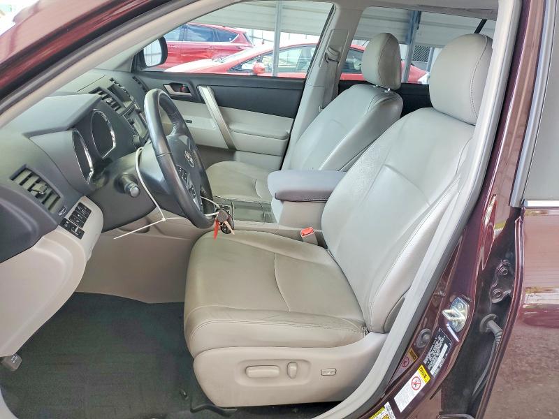 64711746 :رقم المزاد ، 5TDZK3EH0DS129456 vin ، 2013 Toyota Highlander مزاد بيع