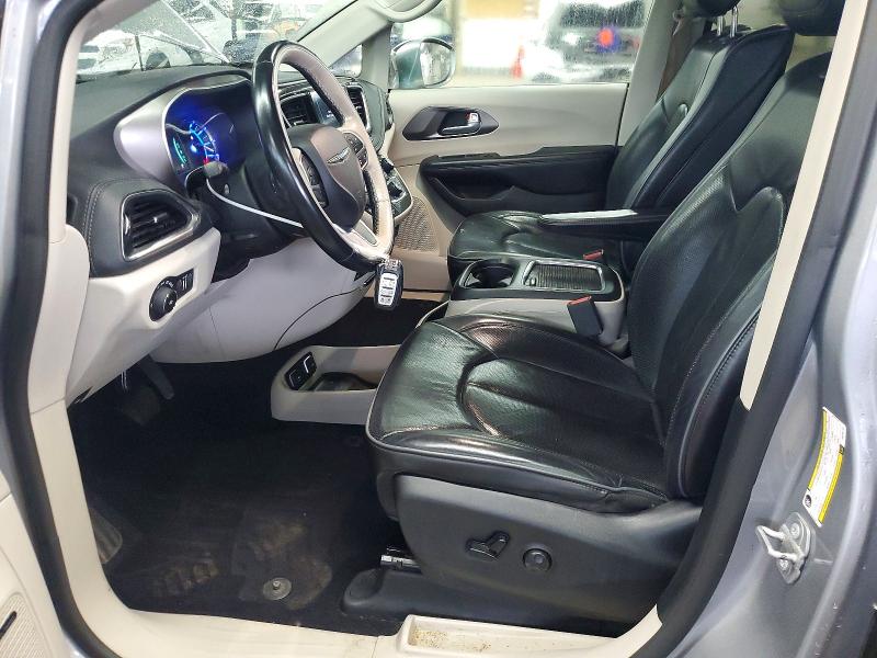 Продажа на аукционе авто 2018 Chrysler Pacifica, vin: 2C4RC1N77JR339713, номер лота: 65468736