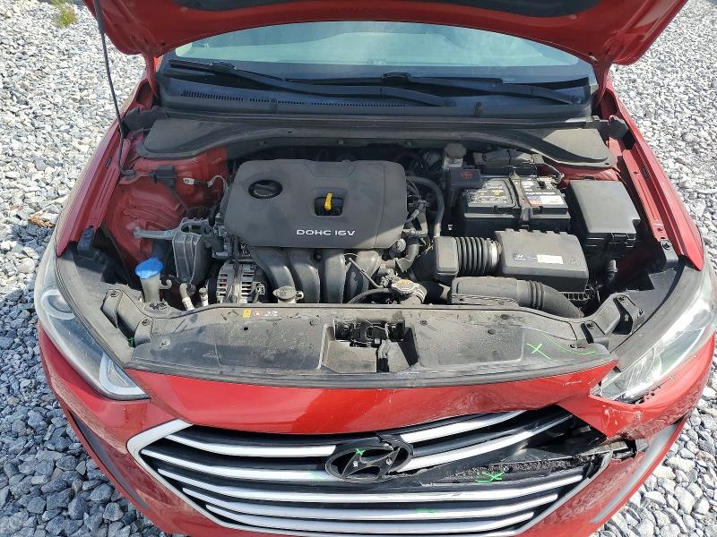 63894456 :رقم المزاد ، 5NPD84LF5HH005565 vin ، 2017 Hyundai Elantra مزاد بيع