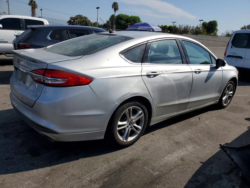 2017 Ford Fusion მანქანა იყიდება აუქციონზე, vin: 3FA6P0LU4HR165250, აუქციონის ნომერი: 64140986