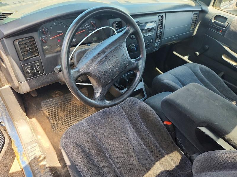 64102116 :رقم المزاد ، 1D7FL36K64S676836 vin ، 2004 Dodge Dakota مزاد بيع