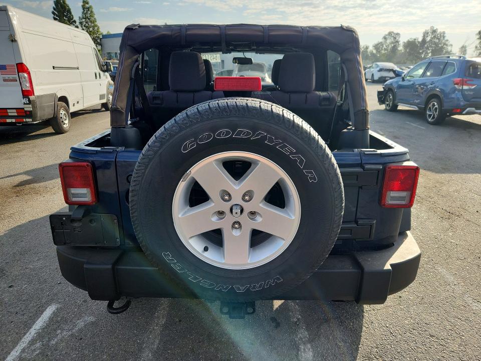 Продаж на аукціоні авто 2013 Jeep Wrangler Unlimited, vin: 1C4BJWDG2DL618991, номер лоту: 64514256