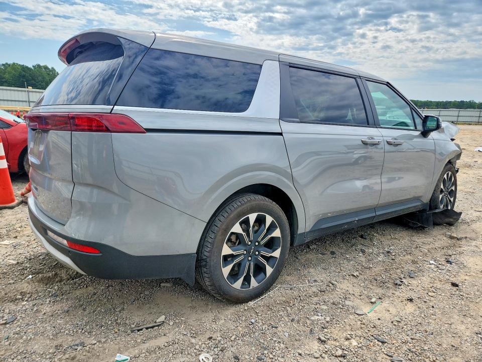 2023 Kia Carnival მანქანა იყიდება აუქციონზე, vin: KNDNC5H30P6261371, აუქციონის ნომერი: 64850406
