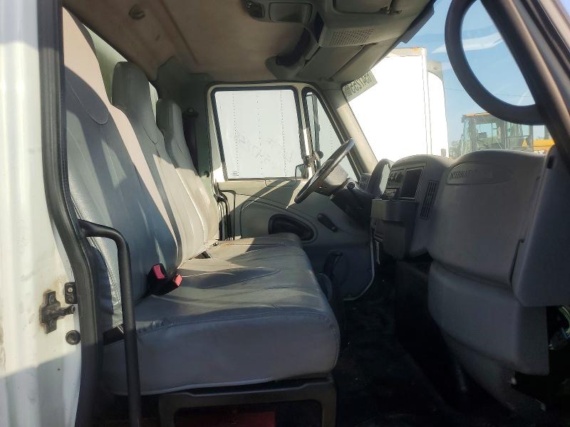 65472556 :رقم المزاد ، 1HTMPAFM17H354279 vin ، 2007 International 4000 مزاد بيع