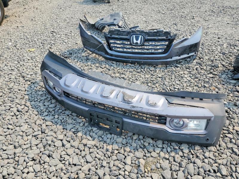 64422476 :رقم المزاد ، 5FPYK3F7XHB008341 vin ، 2017 Honda Ridgeline مزاد بيع