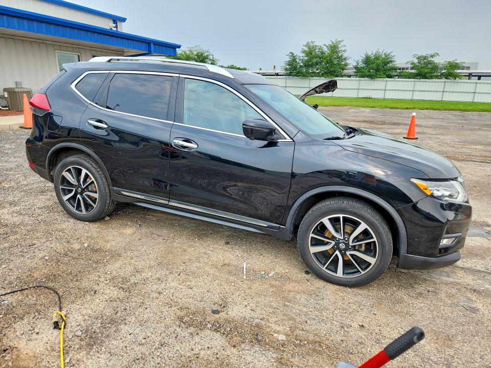 2017 Nissan Rogue მანქანა იყიდება აუქციონზე, vin: JN8AT2MV6HW258016, აუქციონის ნომერი: 64749056