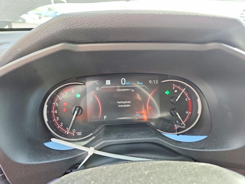 64208606 :رقم المزاد ، 2T3H1RFV1SC361390 vin ، 2025 Toyota Rav4 مزاد بيع