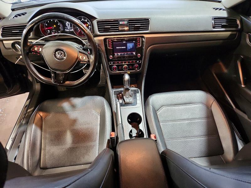 64439426 :رقم المزاد ، 1VWAA7A36JC011228 vin ، 2018 Volkswagen Passat مزاد بيع