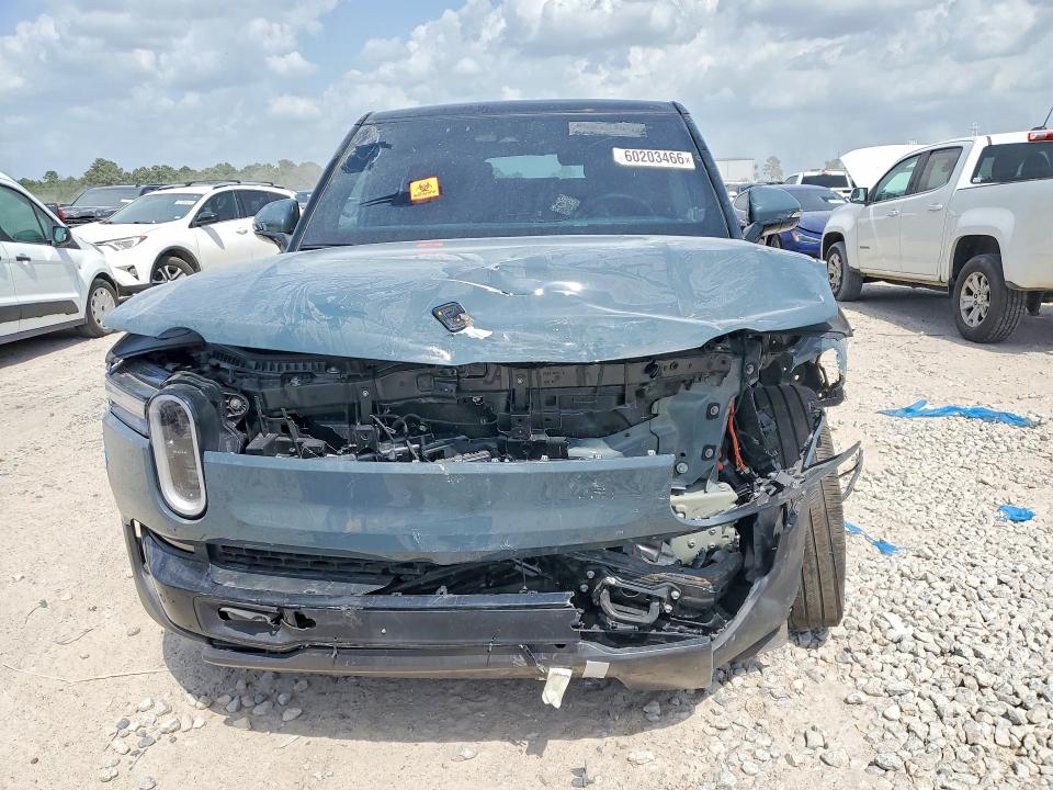 60203466 :رقم المزاد ، 7PDSGCBP4SN065223 vin ، 2025 Rivian R1s مزاد بيع