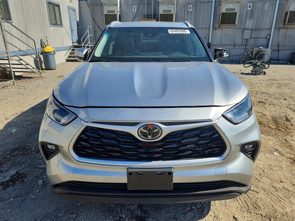 2024 Toyota Highlander მანქანა იყიდება აუქციონზე, vin: 5TDKDRAH5RS053129, აუქციონის ნომერი: 65485986