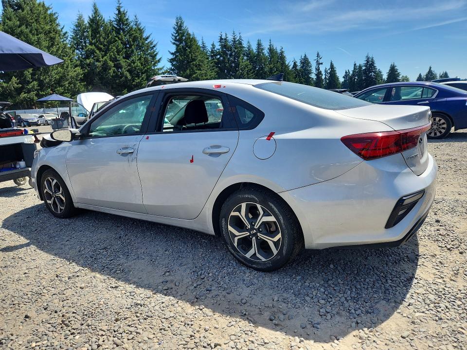 64230606 :رقم المزاد ، 3KPF24ADXME403316 vin ، 2021 Kia Forte مزاد بيع