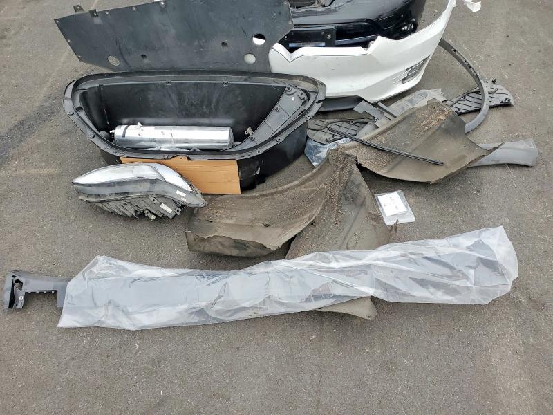 65403666 :رقم المزاد ، 5YJXCBE26LF305133 vin ، 2020 Tesla Model X مزاد بيع