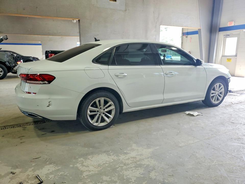 Продажа на аукционе авто 2021 Volkswagen Passat, vin: 1VWAA7A33MC006993, номер лота: 65919276