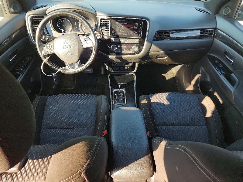 Продаж на аукціоні авто 2018 Mitsubishi Outlander, vin: JA4AZ3A31JZ043693, номер лоту: 65040676