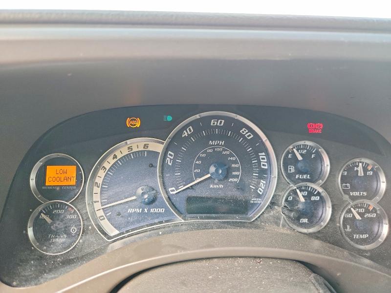 2002 Cadillac Escalade მანქანა იყიდება აუქციონზე, vin: 1GYEK63N32R114352, აუქციონის ნომერი: 66652786