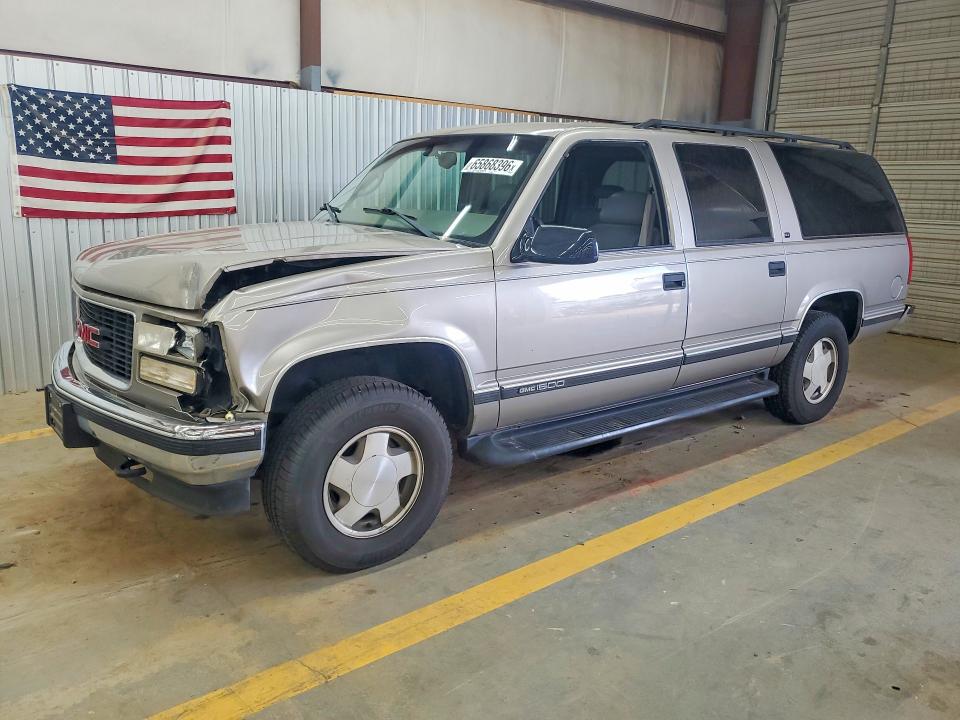 Продажа на аукционе авто 1999 Gmc Suburban, vin: 3GKFK16R0XG514909, номер лота: 65868396