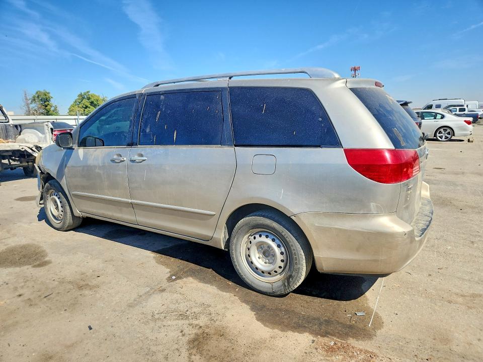2004 Toyota Sienna მანქანა იყიდება აუქციონზე, vin: 5TDZA23C14S121466, აუქციონის ნომერი: 64781736