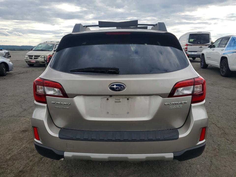 2015 Subaru Outback მანქანა იყიდება აუქციონზე, vin: 4S4BSALC2F3340977, აუქციონის ნომერი: 66726616
