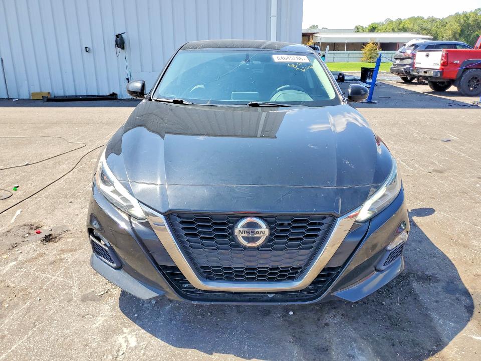 Продаж на аукціоні авто 2019 Nissan Altima, vin: 1N4BL4CV7KC173827, номер лоту: 64645286