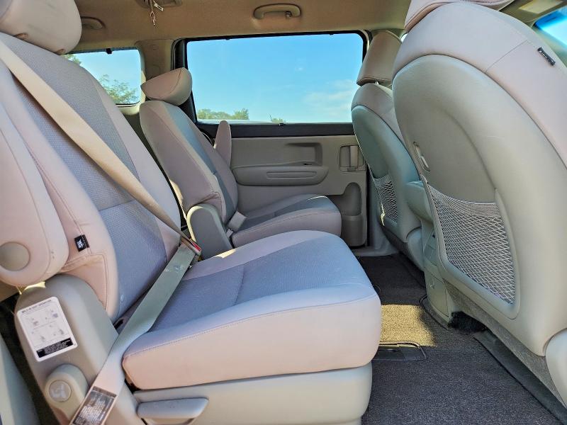 66408096 :رقم المزاد ، KNDMB5C19G6173858 vin ، 2016 Kia Sedona مزاد بيع