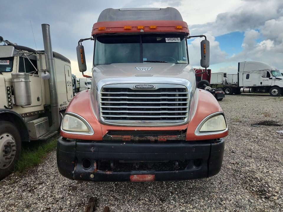Aukcja sprzedaży 2001 Freightliner Columbia 1, vin: 1FUJA6BD91LJ23681, numer aukcji: 64034076