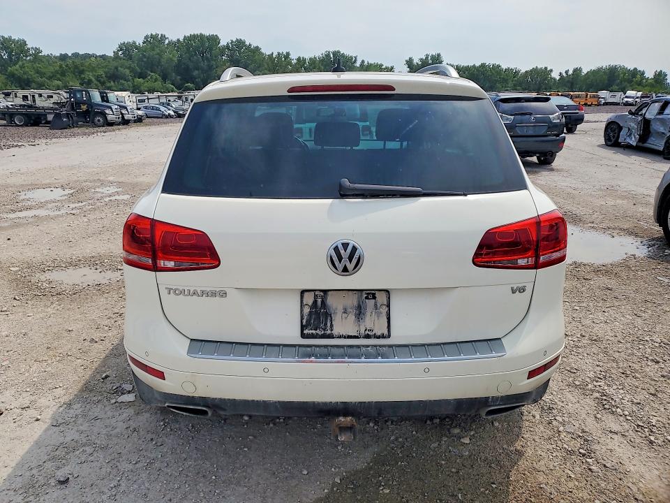 Продаж на аукціоні авто 2012 Volkswagen Touareg, vin: WVGFF9BP3CD003135, номер лоту: 64853386