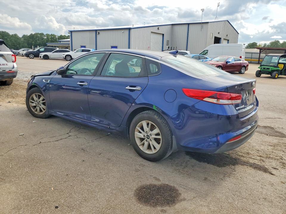 66942896 :رقم المزاد ، 5XXGT4L30HG177581 vin ، 2017 Kia Optima مزاد بيع