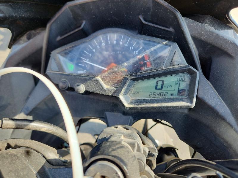 64292386 :رقم المزاد ، JKAEX8A13DDA12565 vin ، 2013 Kawasaki Ex300 مزاد بيع