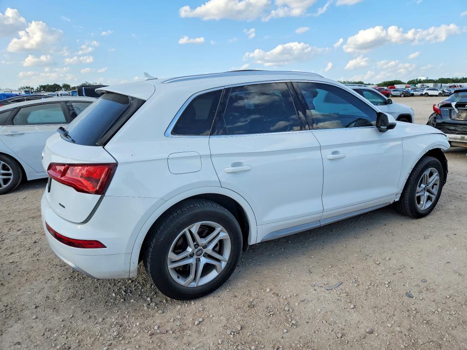 64728886 :رقم المزاد ، WA1ANAFYXK2081342 vin ، 2019 Audi Q5 مزاد بيع