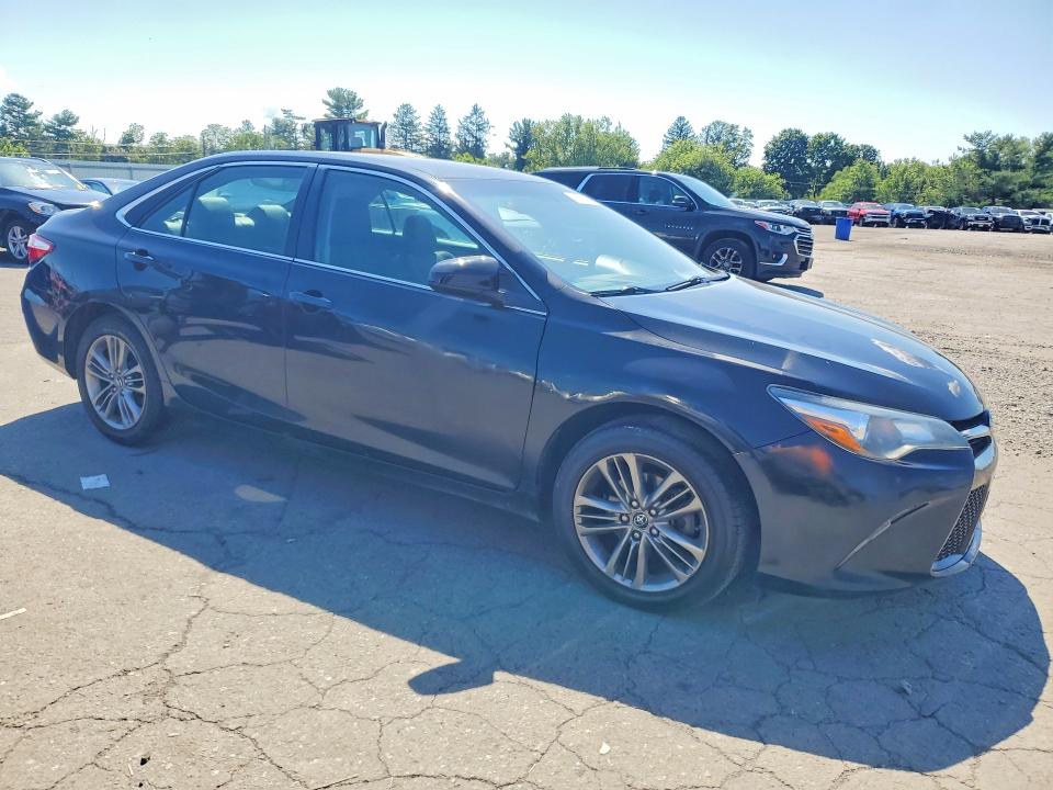 2017 Toyota Camry მანქანა იყიდება აუქციონზე, vin: 4T1BF1FK1HU813384, აუქციონის ნომერი: 65997486
