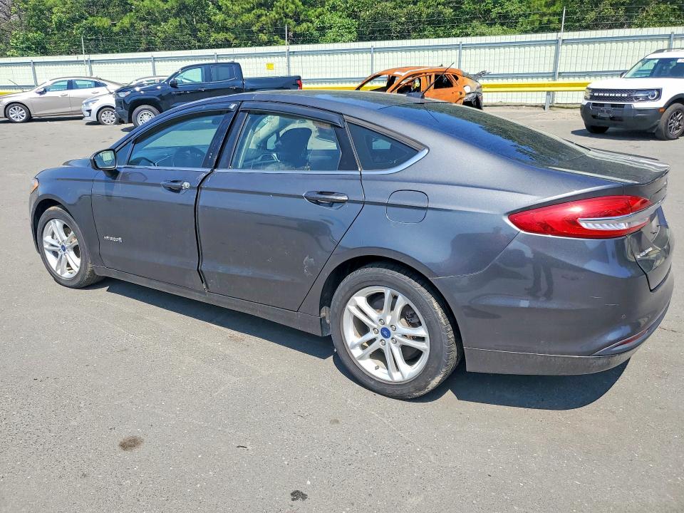 2018 Ford Fusion მანქანა იყიდება აუქციონზე, vin: 3FA6P0LU2JR279866, აუქციონის ნომერი: 61836706
