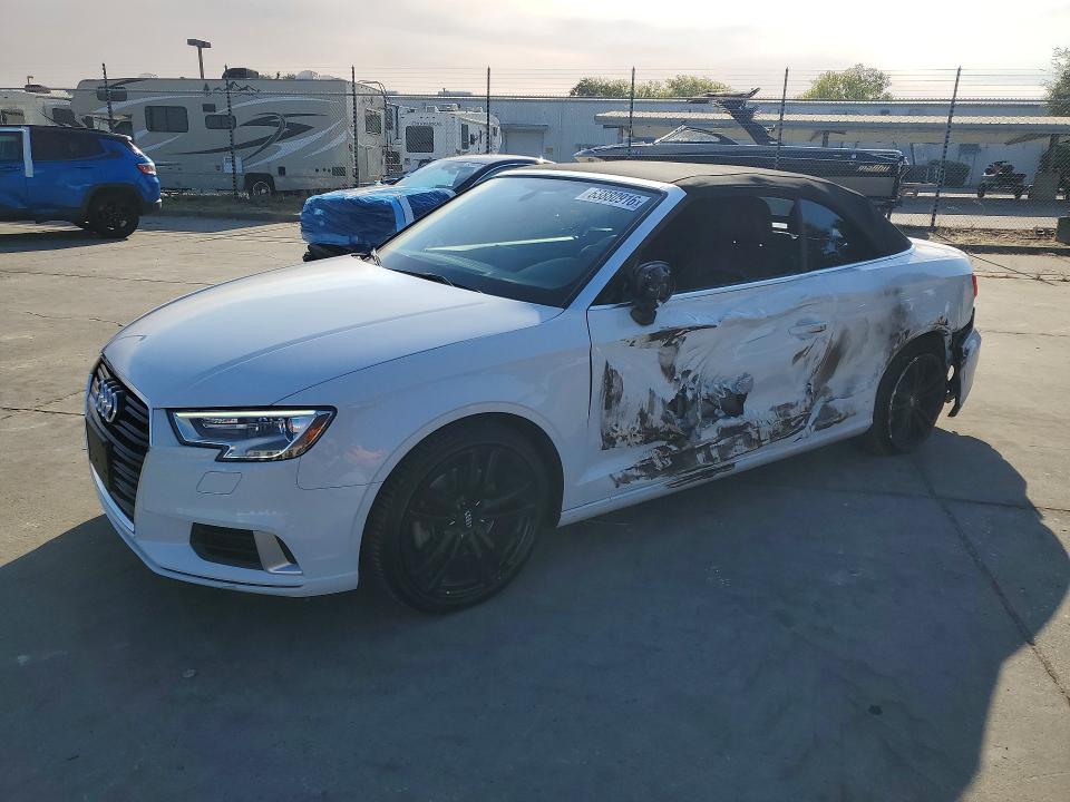 Aukcja sprzedaży 2018 Audi A3, vin: WAU6ULFF8J1004141, numer aukcji: 63880916