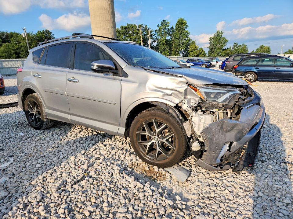 2017 Toyota Rav4 მანქანა იყიდება აუქციონზე, vin: 2T3DFREV9HW676172, აუქციონის ნომერი: 63530506