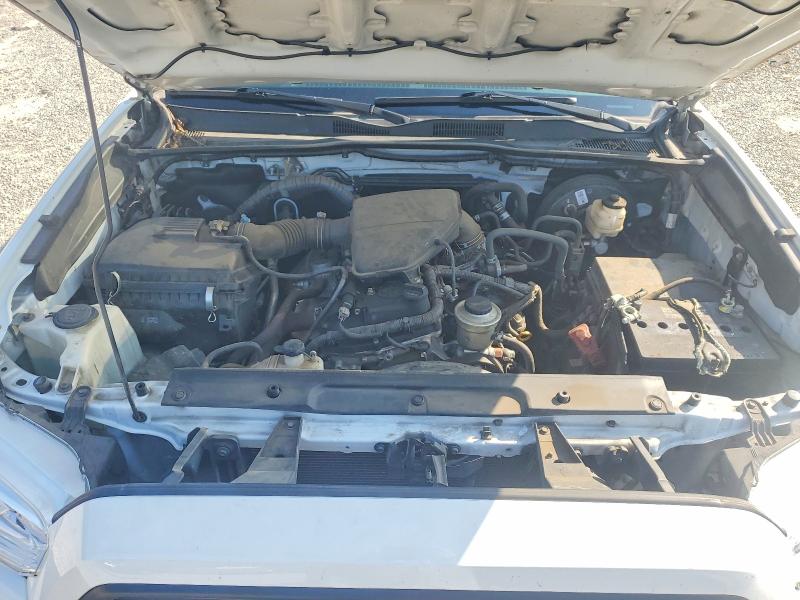 64817546 :رقم المزاد ، 3TYRX5GN8MT032364 vin ، 2021 Toyota Tacoma مزاد بيع