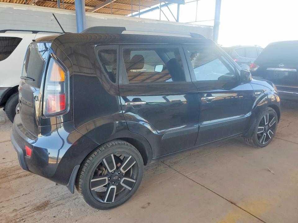 2011 Kia Soul მანქანა იყიდება აუქციონზე, vin: KNDJT2A25B7732335, აუქციონის ნომერი: 65681896