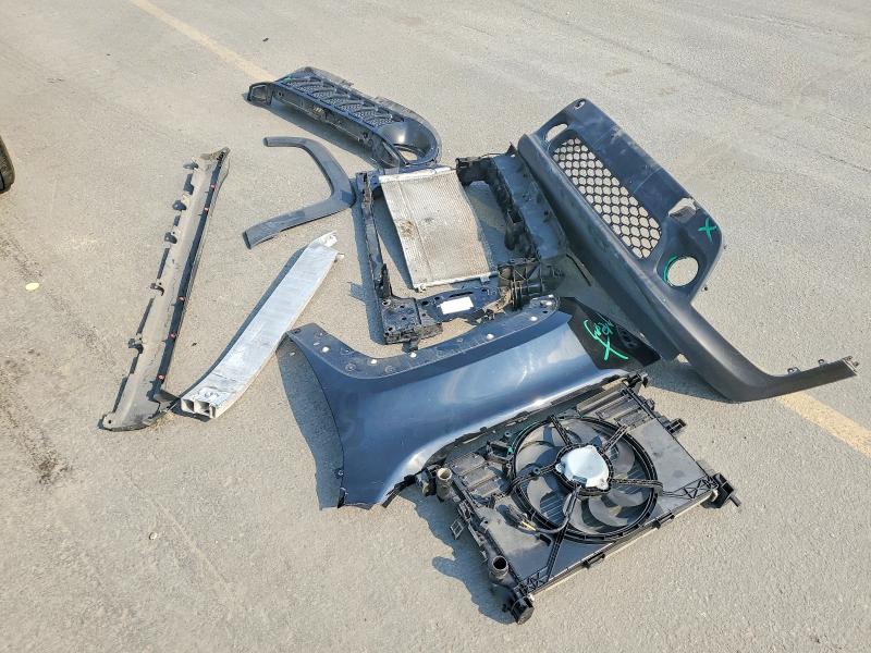 Продажа на аукционе авто 2020 Jeep Renegade, vin: ZACNJBBB3LPL40316, номер лота: 64668156