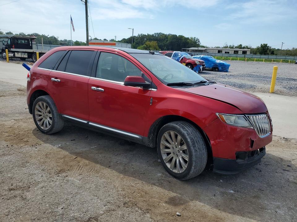 65942476 :رقم المزاد ، 2LMDJ6JKXBBJ10010 vin ، 2011 Lincoln Mkx مزاد بيع