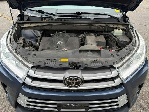 Продажа на аукционе авто 2018 Toyota Highlander, vin: 5TDJZRFH4JS878895, номер лота: 66497016