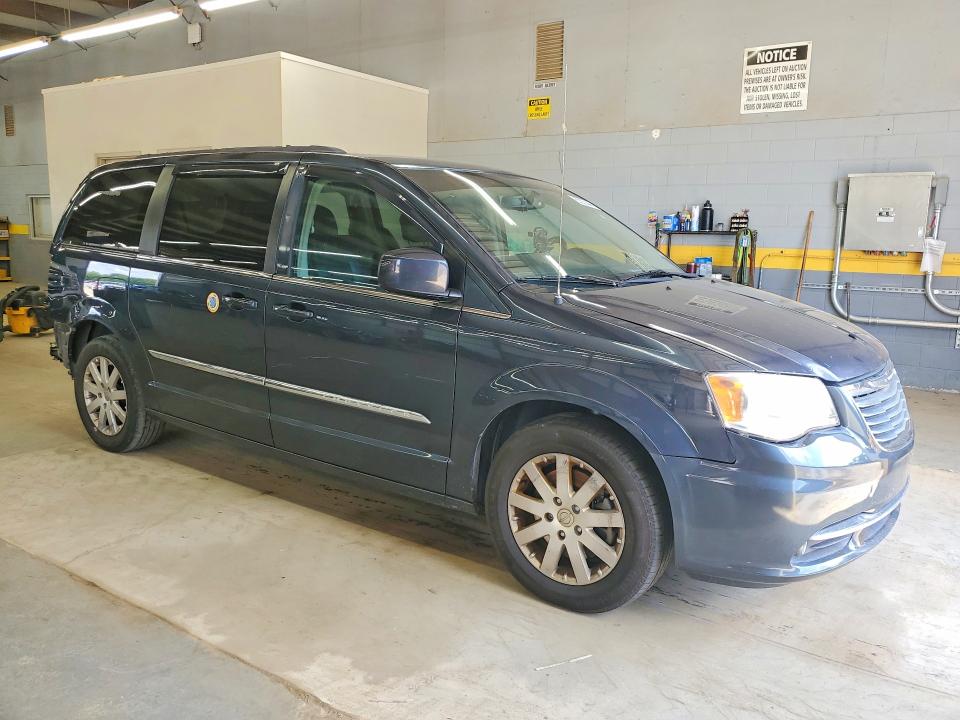 65357446 :رقم المزاد ، 2C4RC1BG1ER434729 vin ، 2014 Chrysler Town & Country مزاد بيع