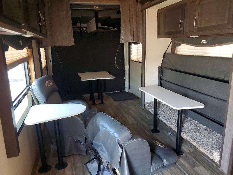 63142756 :رقم المزاد ، 4X4FSFJ22JC018985 vin ، 2018 Stealth Recreational Vehicle (rv) مزاد بيع