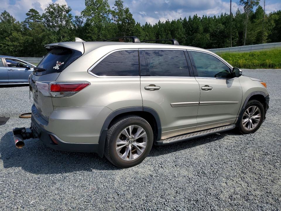 63747786 :رقم المزاد ، 5TDBKRFH0GS313044 vin ، 2016 Toyota Highlander مزاد بيع
