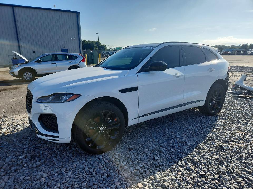 2025 Jaguar F-pace მანქანა იყიდება აუქციონზე, vin: SADCT2EX2SA744089, აუქციონის ნომერი: 64624746