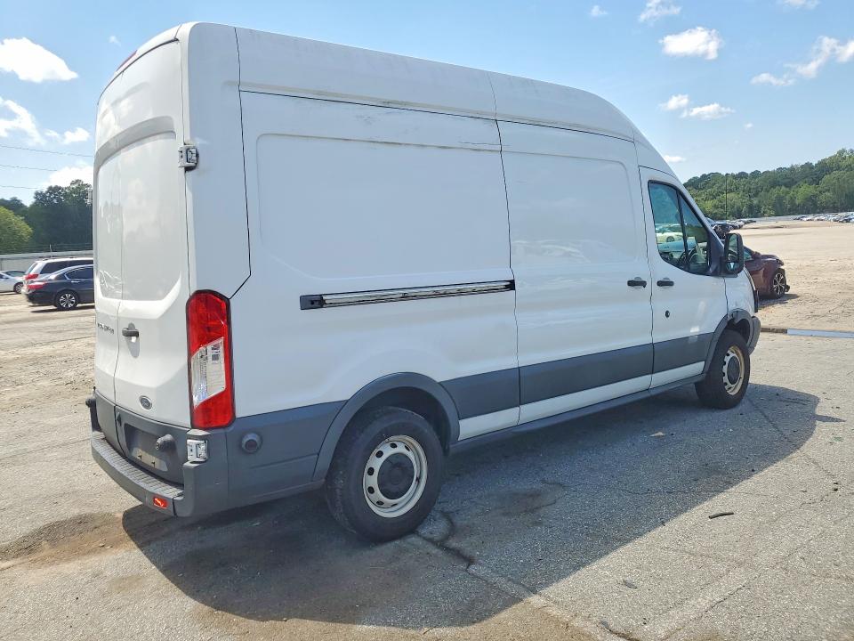 2017 Ford Transit მანქანა იყიდება აუქციონზე, vin: 1FTYR2XM8HKA58323, აუქციონის ნომერი: 64821946