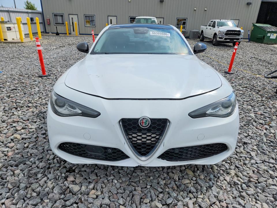 Продаж на аукціоні авто 2017 Alfa Romeo Giulia, vin: ZARFAECN7H7554866, номер лоту: 66389886