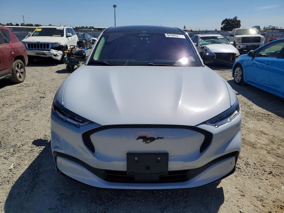 64309276 :رقم المزاد ، 3FMTK2R76NMA39422 vin ، 2022 Ford Mustang Mach-e مزاد بيع