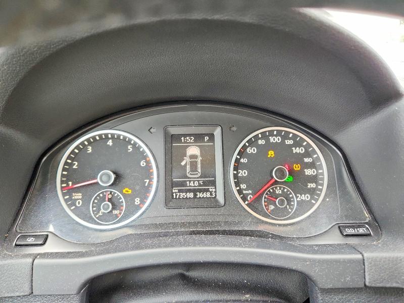 Продажа на аукционе авто 2011 Volkswagen Tiguan, vin: WVGBV7AXXBW517770, номер лота: 64617496